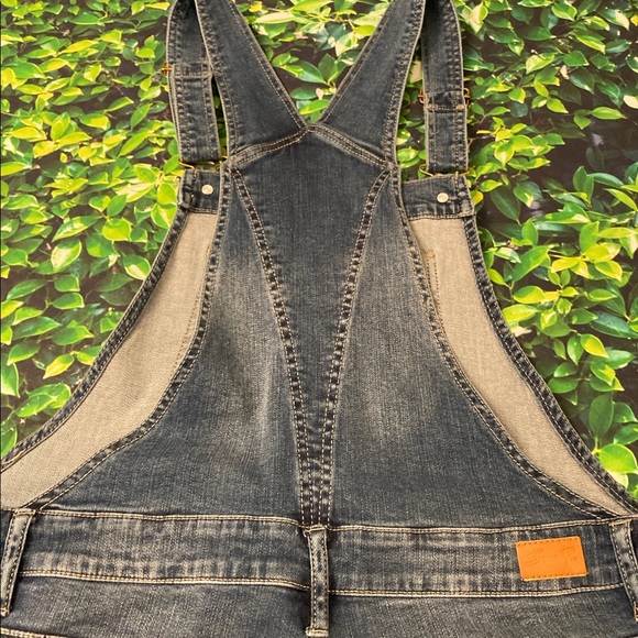 NWOT Seven Denim Short Stretch Overalls - 14 - Picture 8 of 10